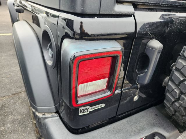 Used 2023 Jeep Wrangler Unlimited Sport AWD/4WD image 5