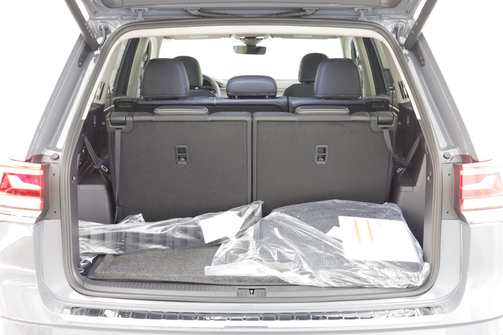 New 2026 Volkswagen Atlas SEL image 17