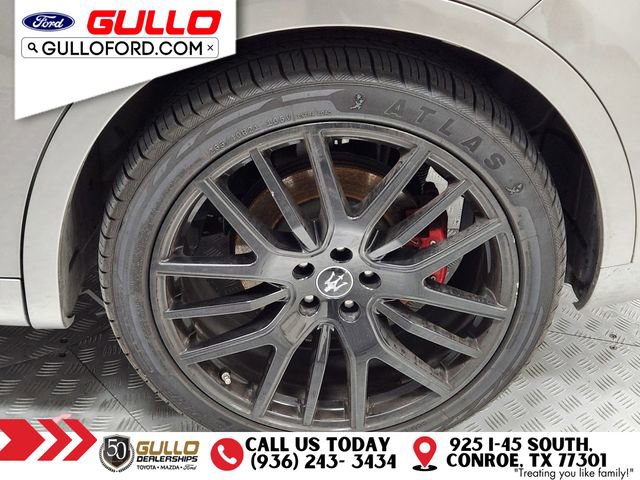 Used 2021 Maserati Levante Base image 9