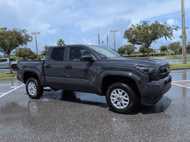 Certified 2025 Toyota Tacoma SR RWD image 2