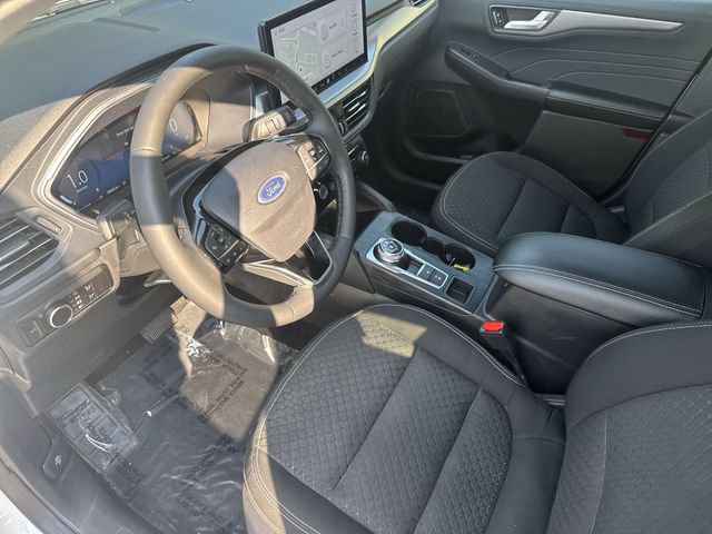 Used 2023 Ford Escape Active w/ Tech Pack #2 FWD image 16