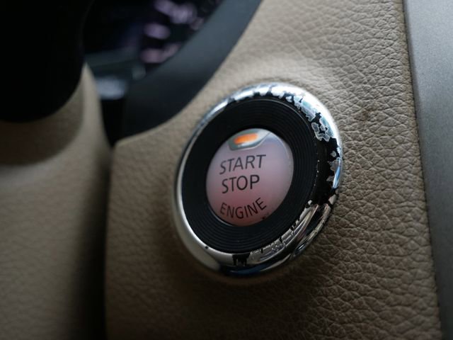 Used 2014 Nissan Altima 2.5 SV image 22