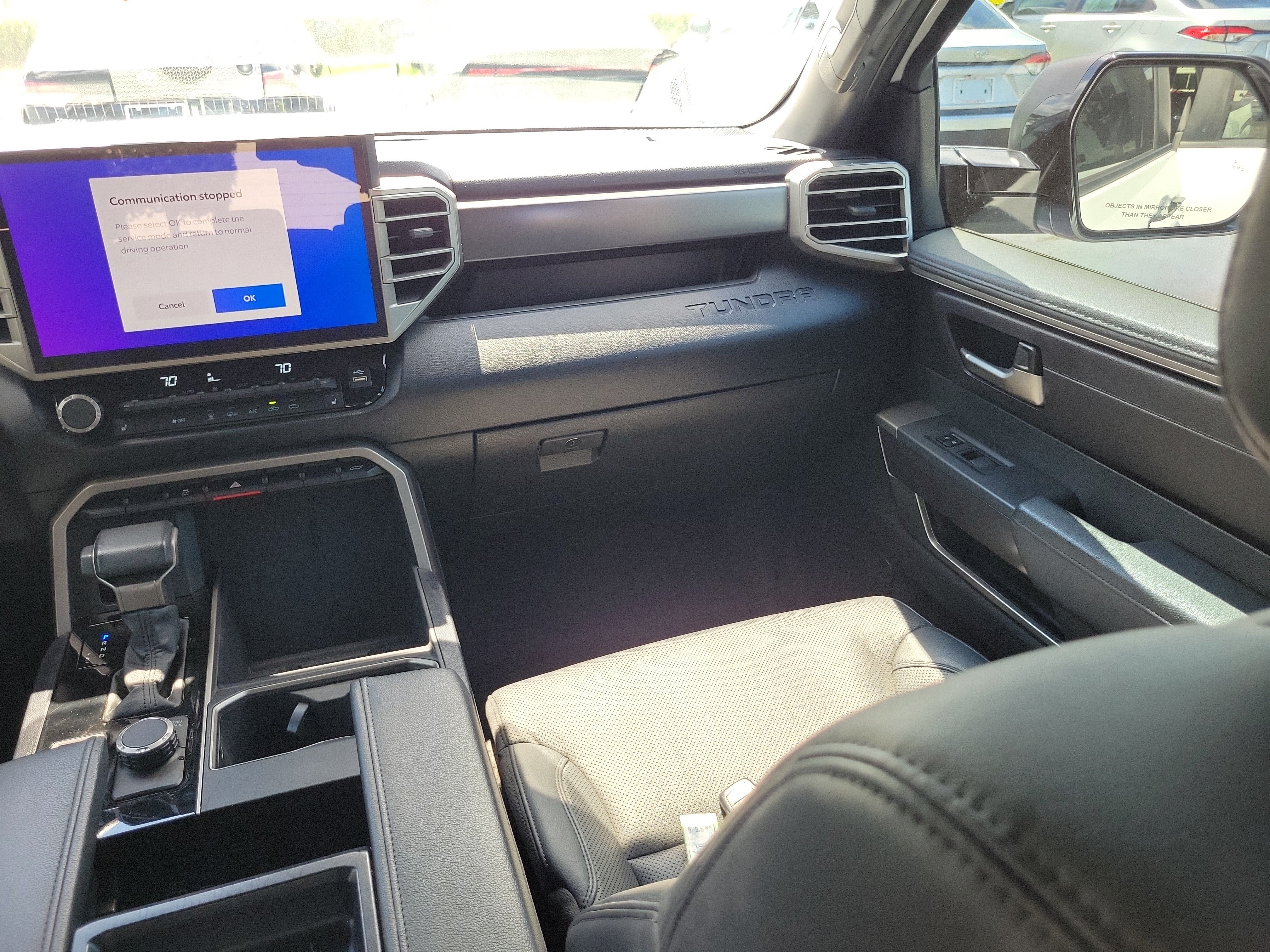 Used 2025 Toyota Tundra SR5 w/ SR5 Premium Package AWD/4WD image 17
