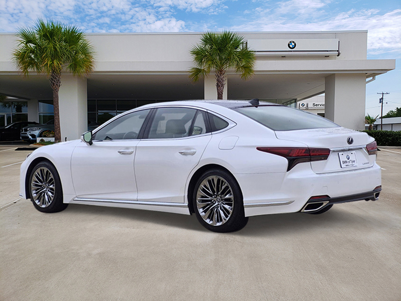 Used 2022 Lexus LS 500 w/ Interior Upgrade Package RWD image 6