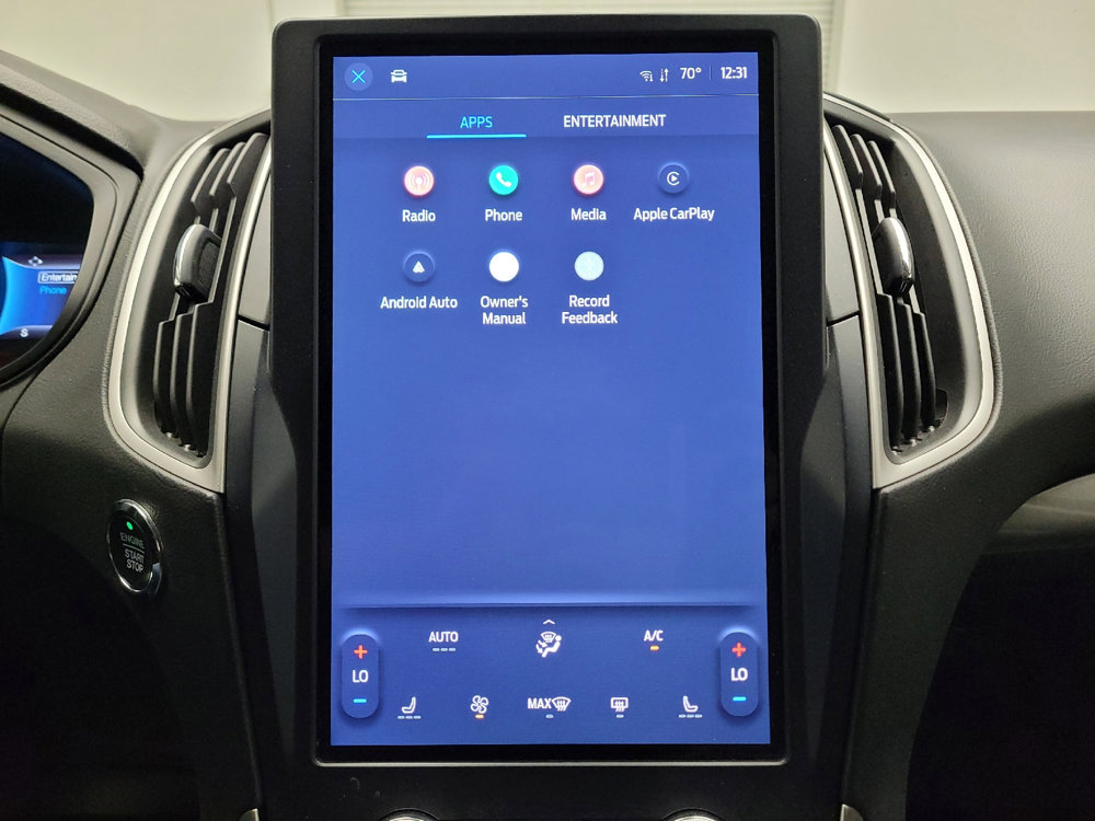 Used 2023 Ford Edge SEL image 25