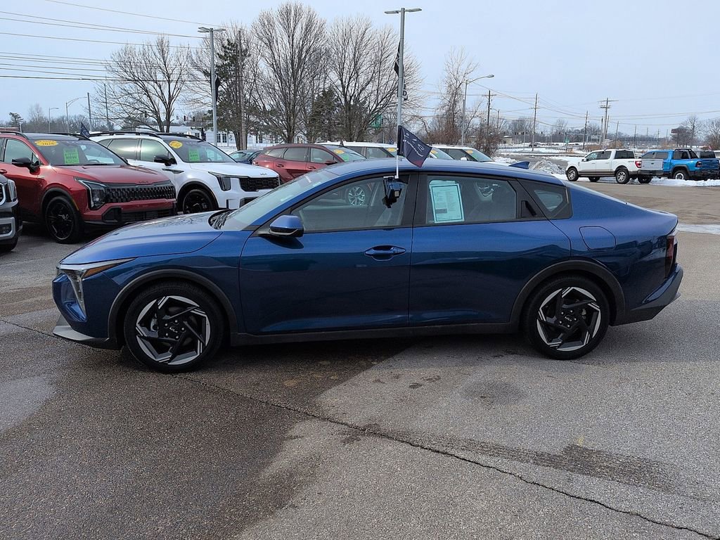 Certified 2025 Kia K4 EX image 4