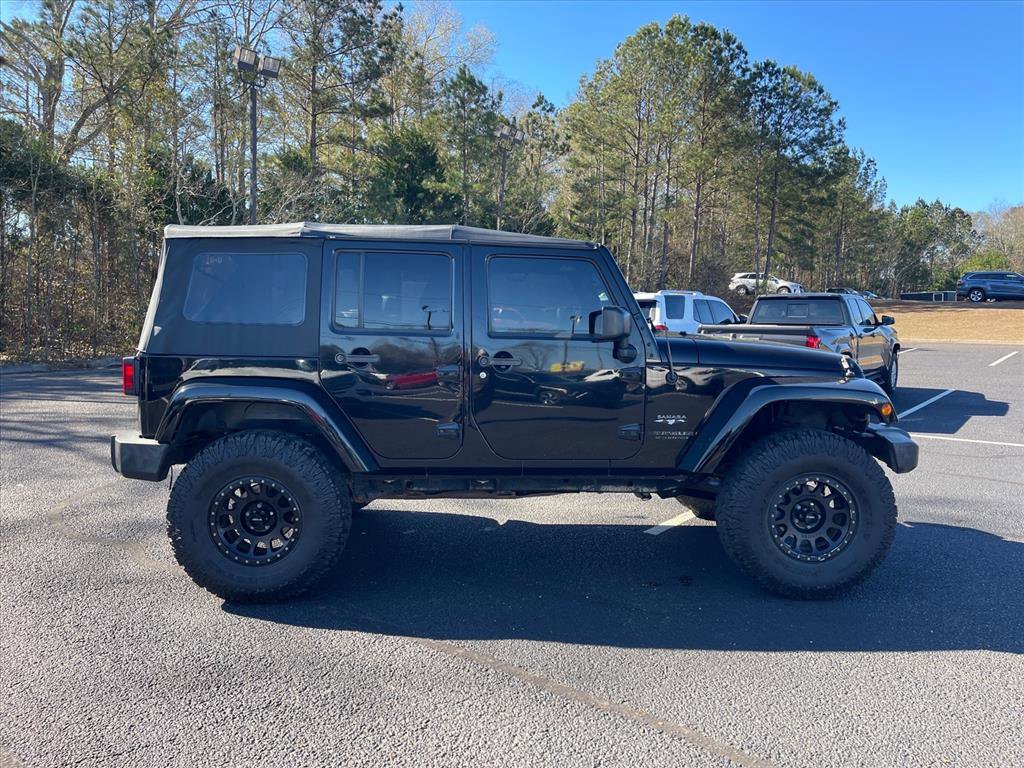 Used 2016 Jeep Wrangler Unlimited Sahara image 21