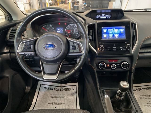 Used 2023 Subaru Crosstrek 2.0i Premium image 2