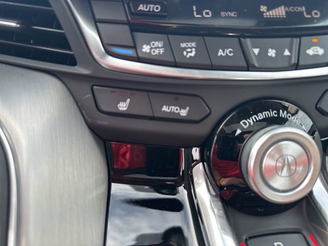 Certified 2025 Acura TLX w/ Technology Package image 13
