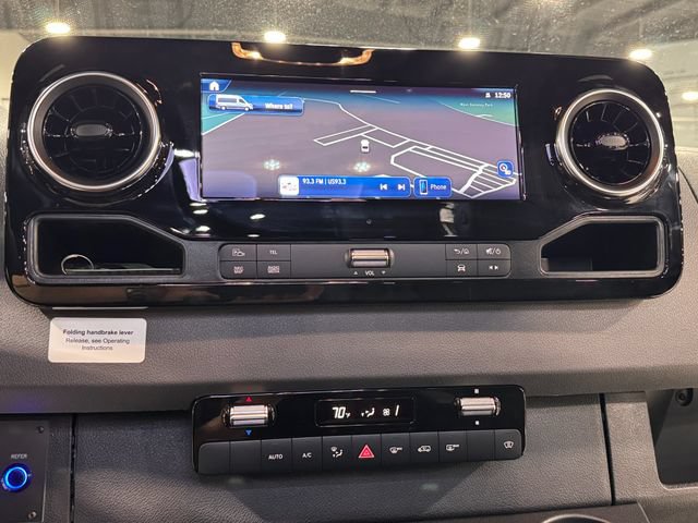 New 2025 Mercedes-Benz Sprinter 2500 image 39