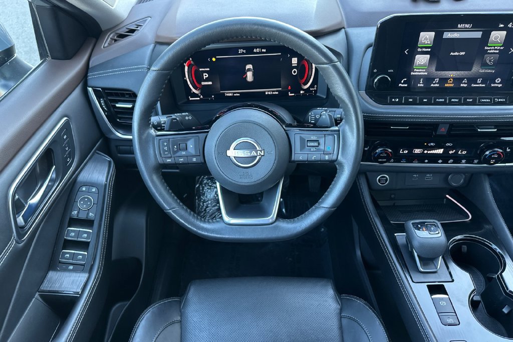 Used 2022 Nissan Rogue Platinum w/ Head-Up Display Package FWD image 13