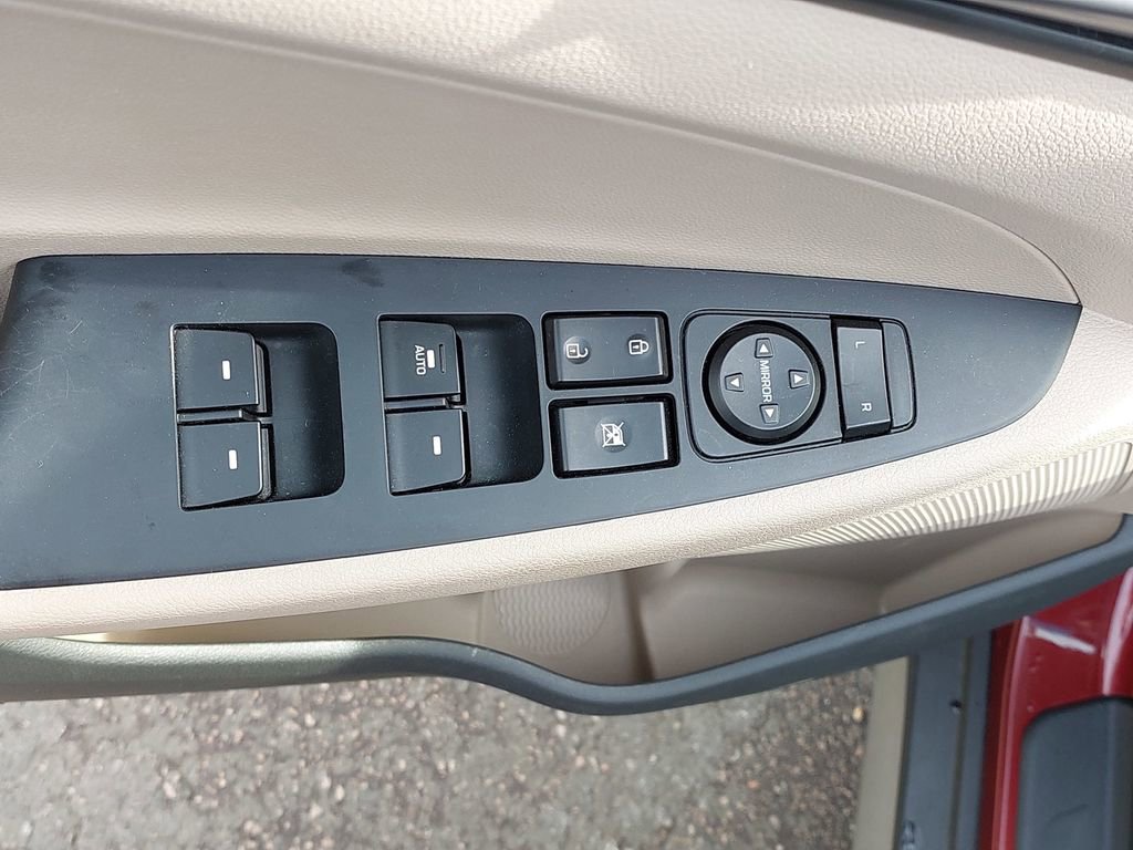 Used 2017 Hyundai Tucson SE Plus FWD image 28