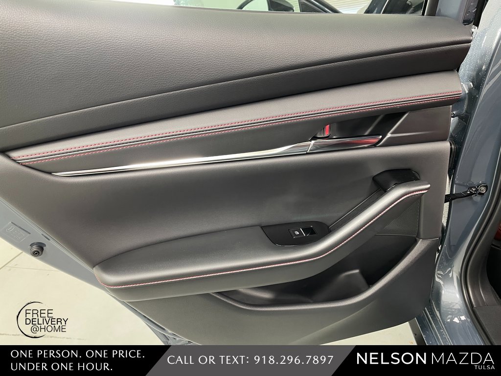 New 2026 MAZDA MAZDA3 Carbon image 35