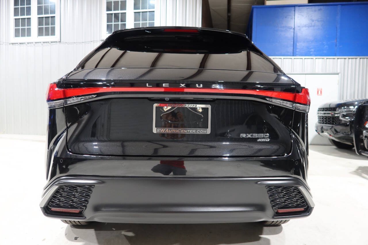 Used 2024 Lexus RX 350 F Sport w/ Convenience Package AWD/4WD image 4
