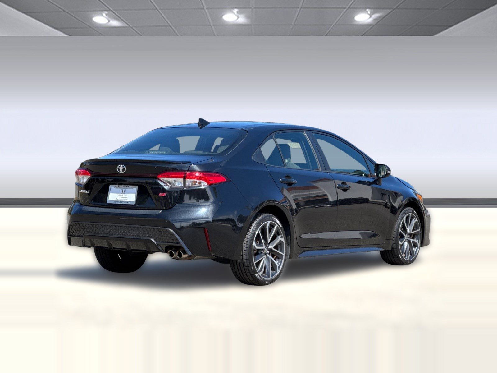 Used 2021 Toyota Corolla SE w/ Carpet Mat Package (TMS) FWD image 9