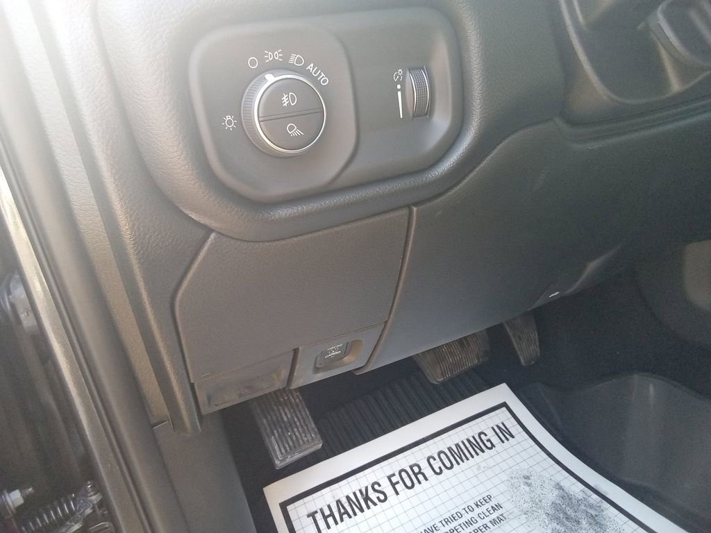 New 2026 RAM 2500 Big Horn AWD/4WD image 14