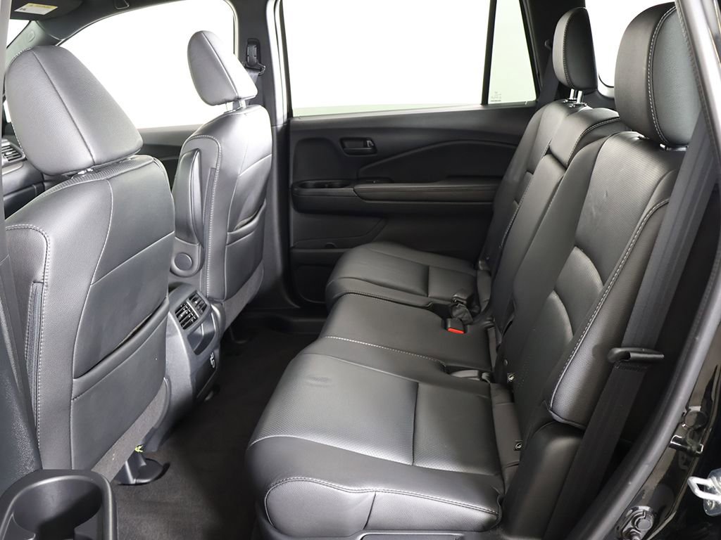 Used 2023 Honda Passport EX-L image 37