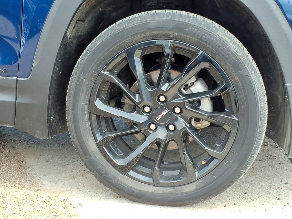 Certified 2023 GMC Terrain SLT w/ Tech Package FWD image 10