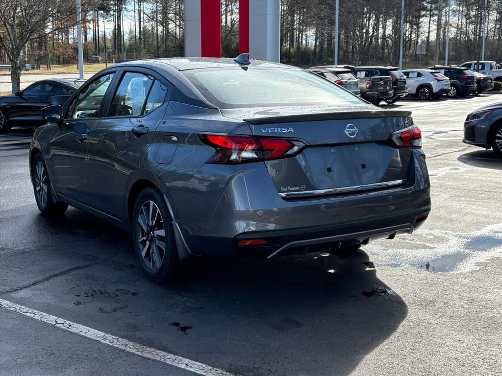 Certified 2022 Nissan Versa SV w/ Electronics Package image 6