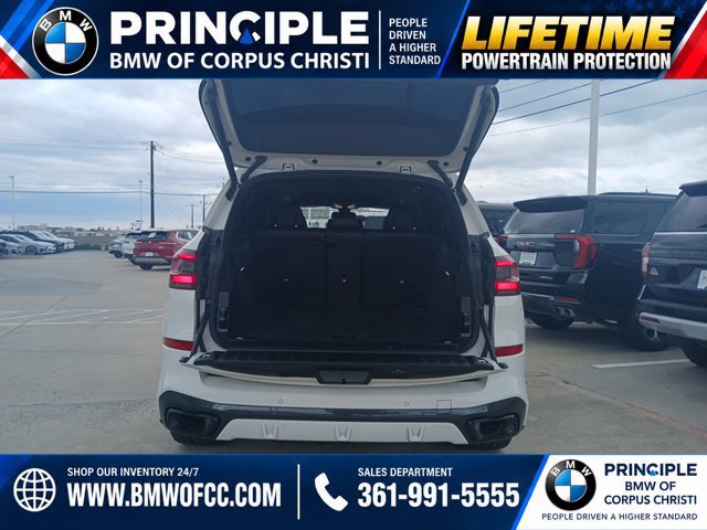 Used 2023 BMW X5 sDrive40i w/ M Sport Package RWD image 12