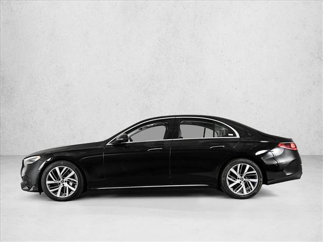 Used 2025 Mercedes-Benz E 350 4MATIC Sedan image 9