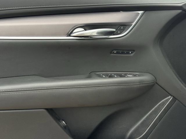 Used 2024 Cadillac XT6 Luxury FWD image 17