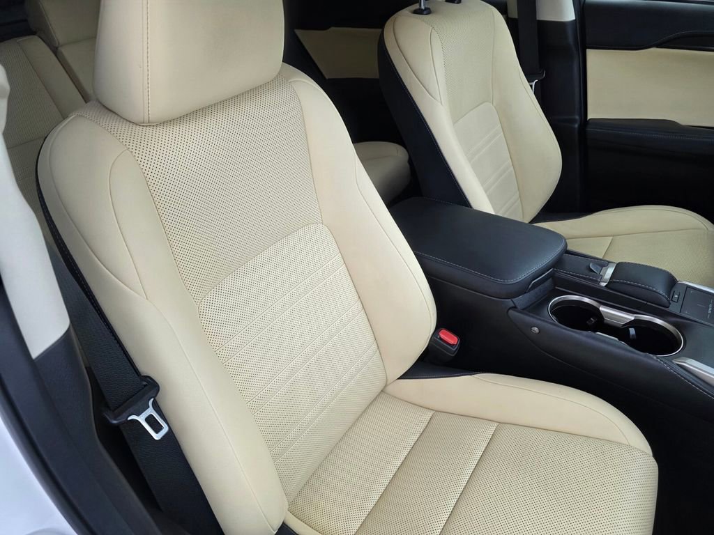 Used 2020 Lexus NX 300h AWD w/ Comfort Package image 30