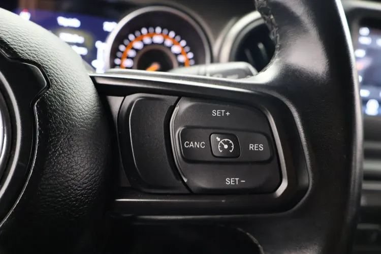 Used 2022 Jeep Wrangler Unlimited Sport AWD/4WD image 18