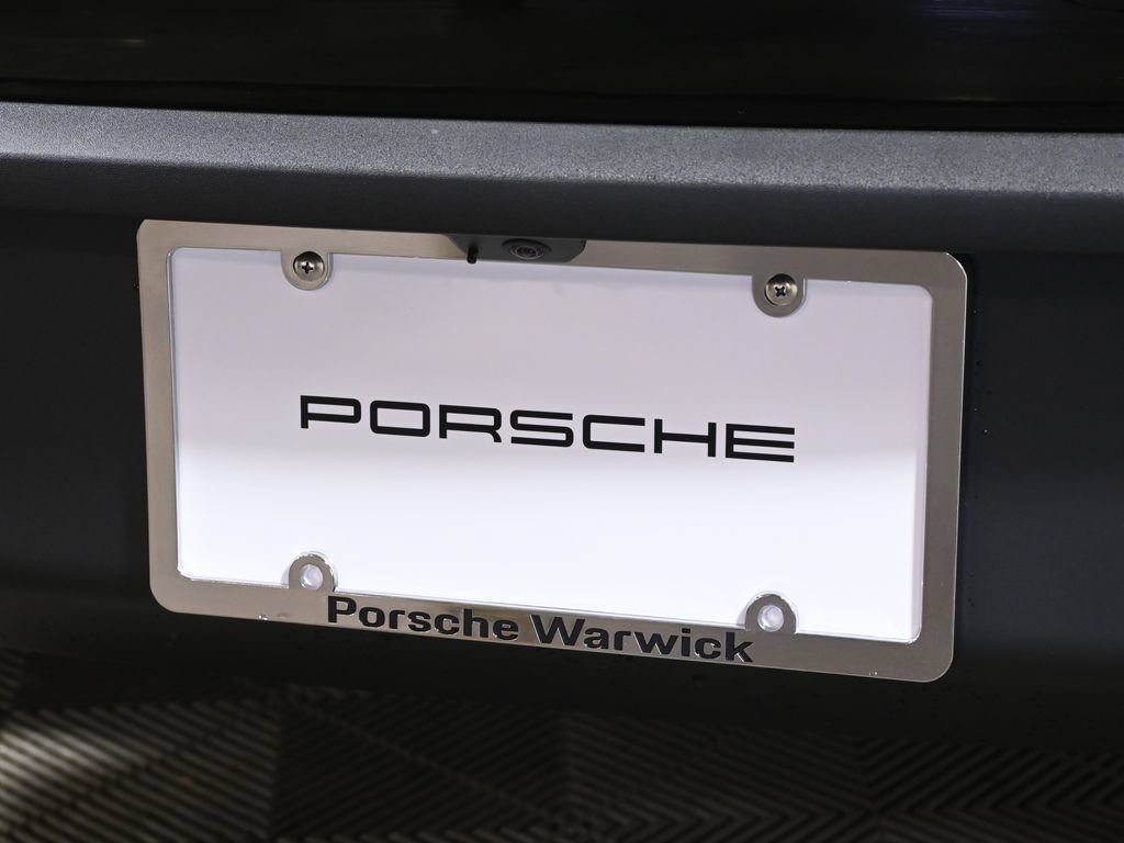 New 2026 Porsche Macan AWD/4WD image 14