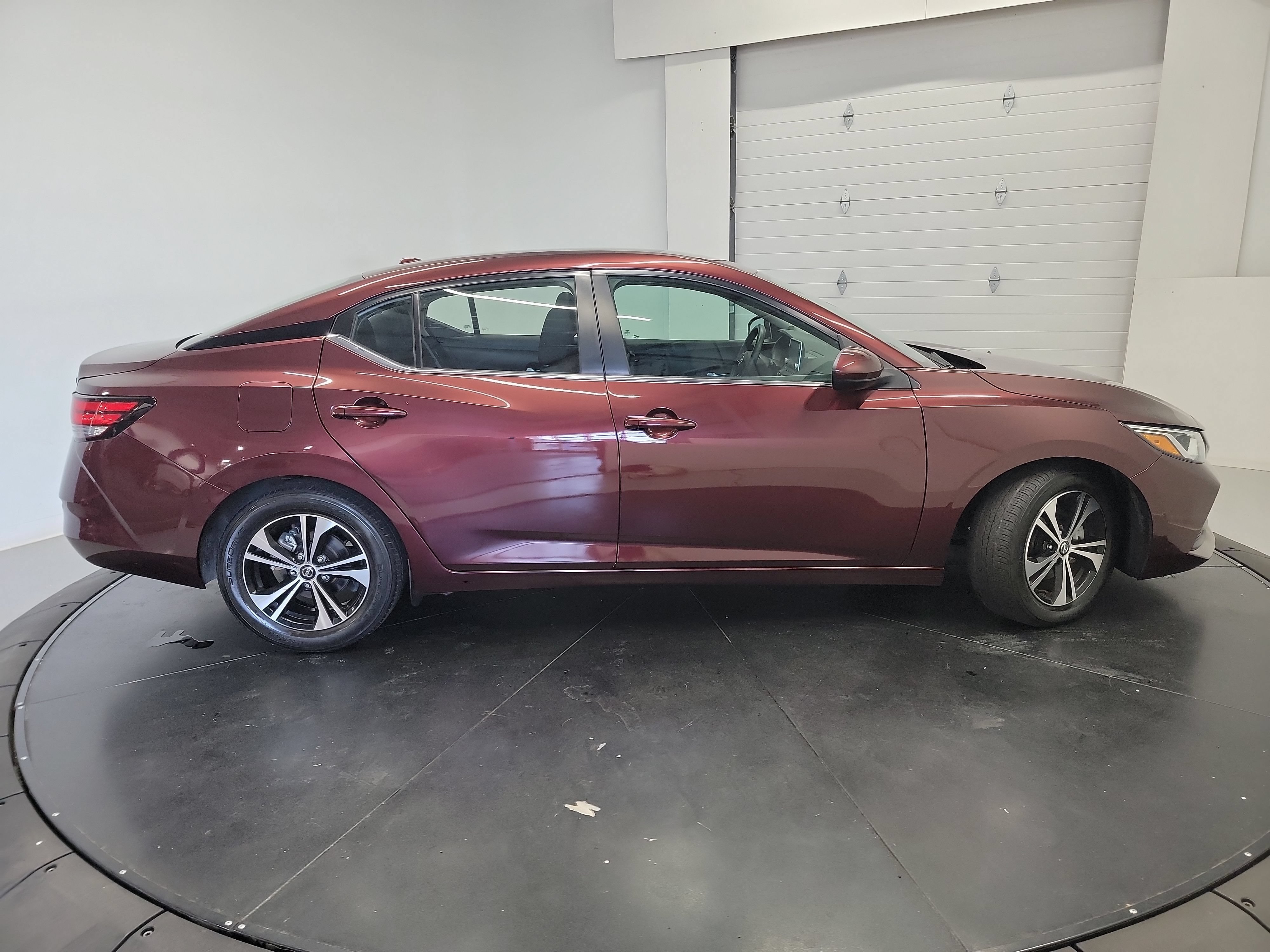 Used 2023 Nissan Sentra SV FWD image 11