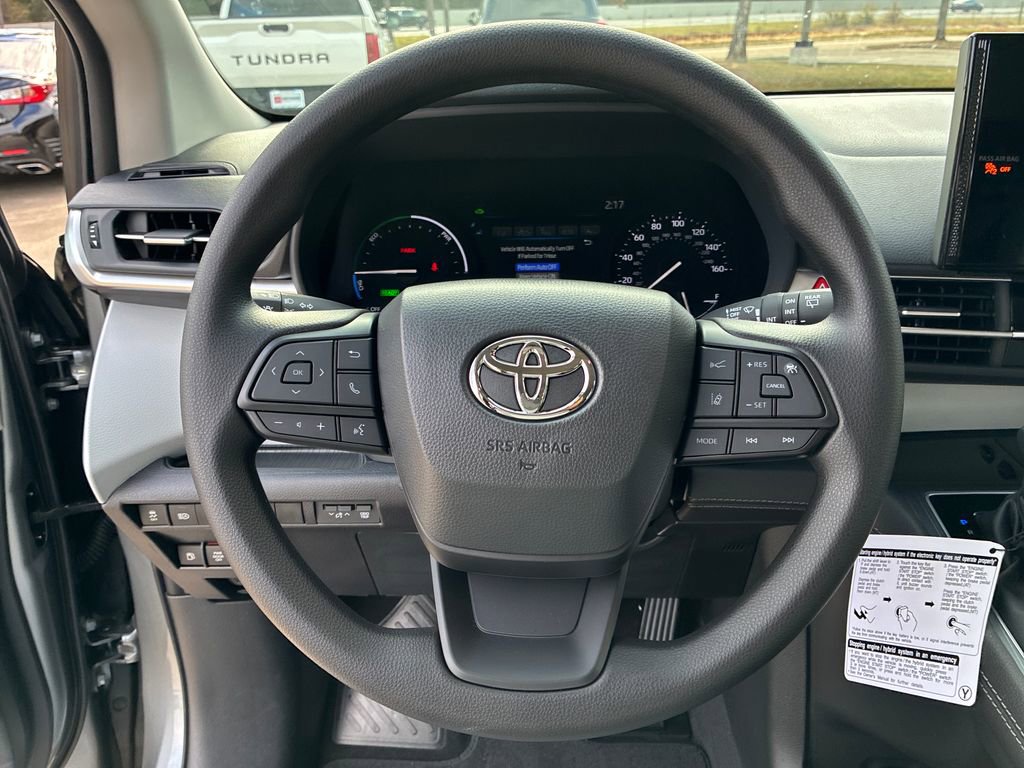 New 2026 Toyota Sienna LE image 21