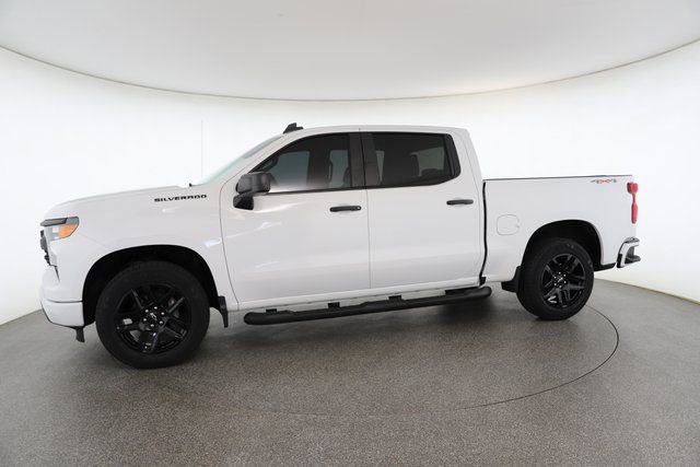 Used 2023 Chevrolet Silverado 1500 Custom w/ LPO, Dark Essentials Package image 4