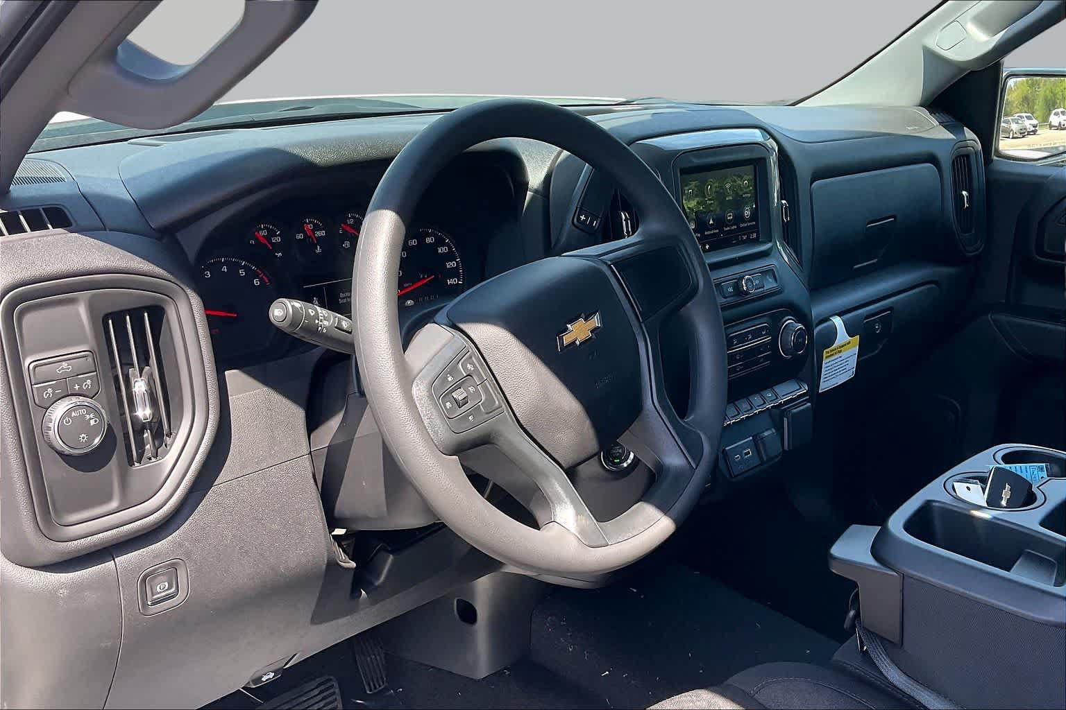 New 2026 Chevrolet Silverado 1500 Custom RWD image 8