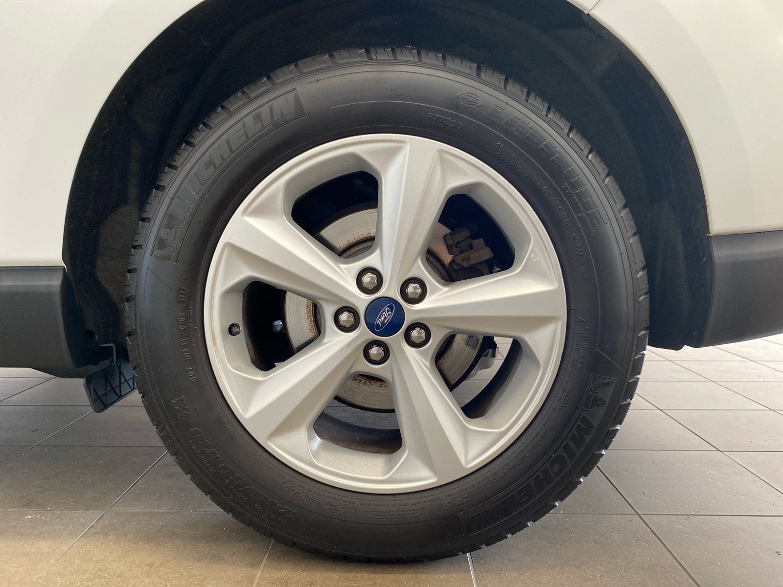 Used 2020 Ford Edge SE AWD/4WD image 25