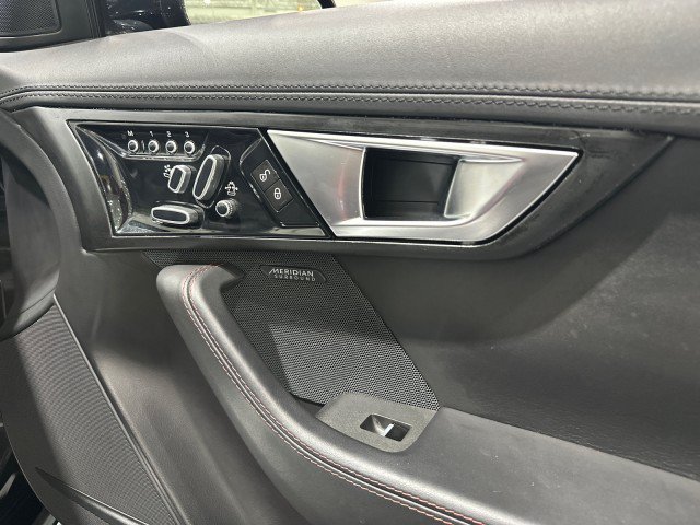 Used 2015 Jaguar F-TYPE S RWD image 54