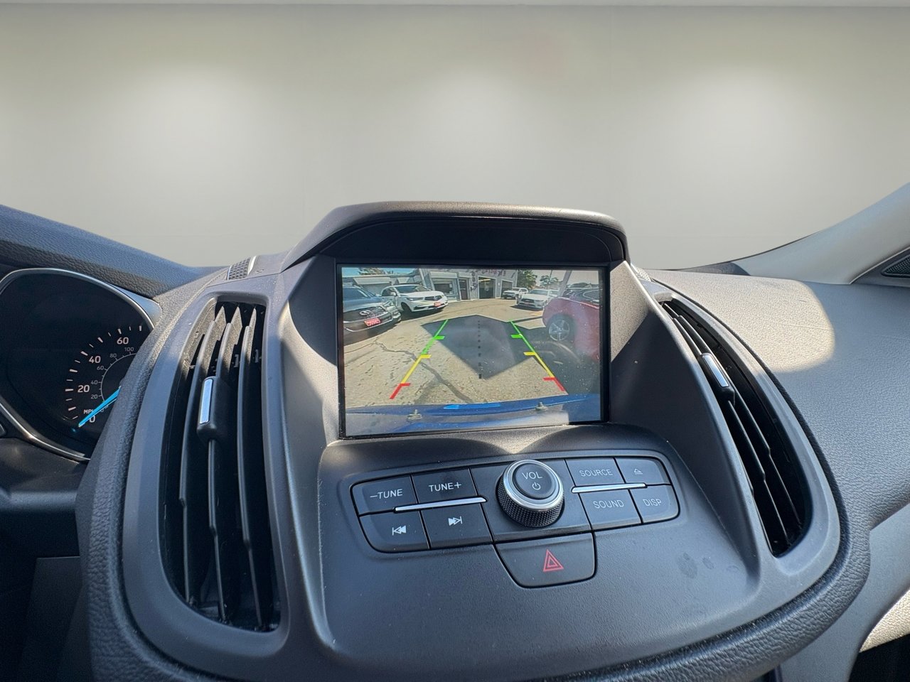 Used 2018 Ford Escape SEL w/ Ford Safe & Smart Package image 27