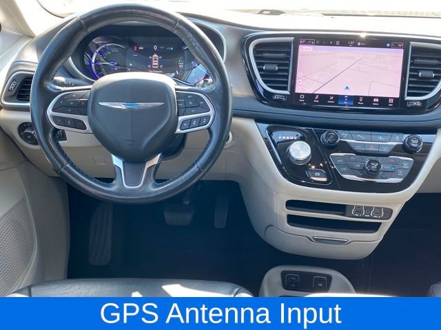 Used 2021 Chrysler Pacifica Touring-L image 7