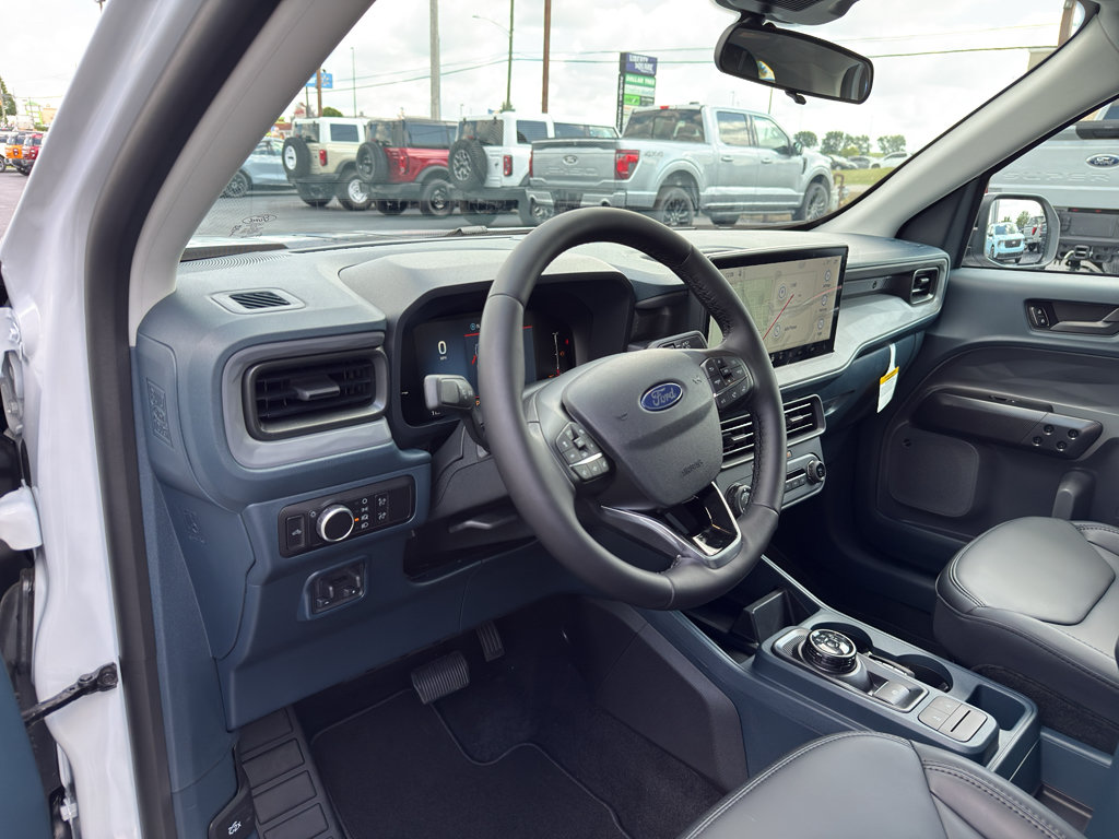 New 2026 Ford Maverick Lariat w/ Black Appearance Package AWD/4WD image 13