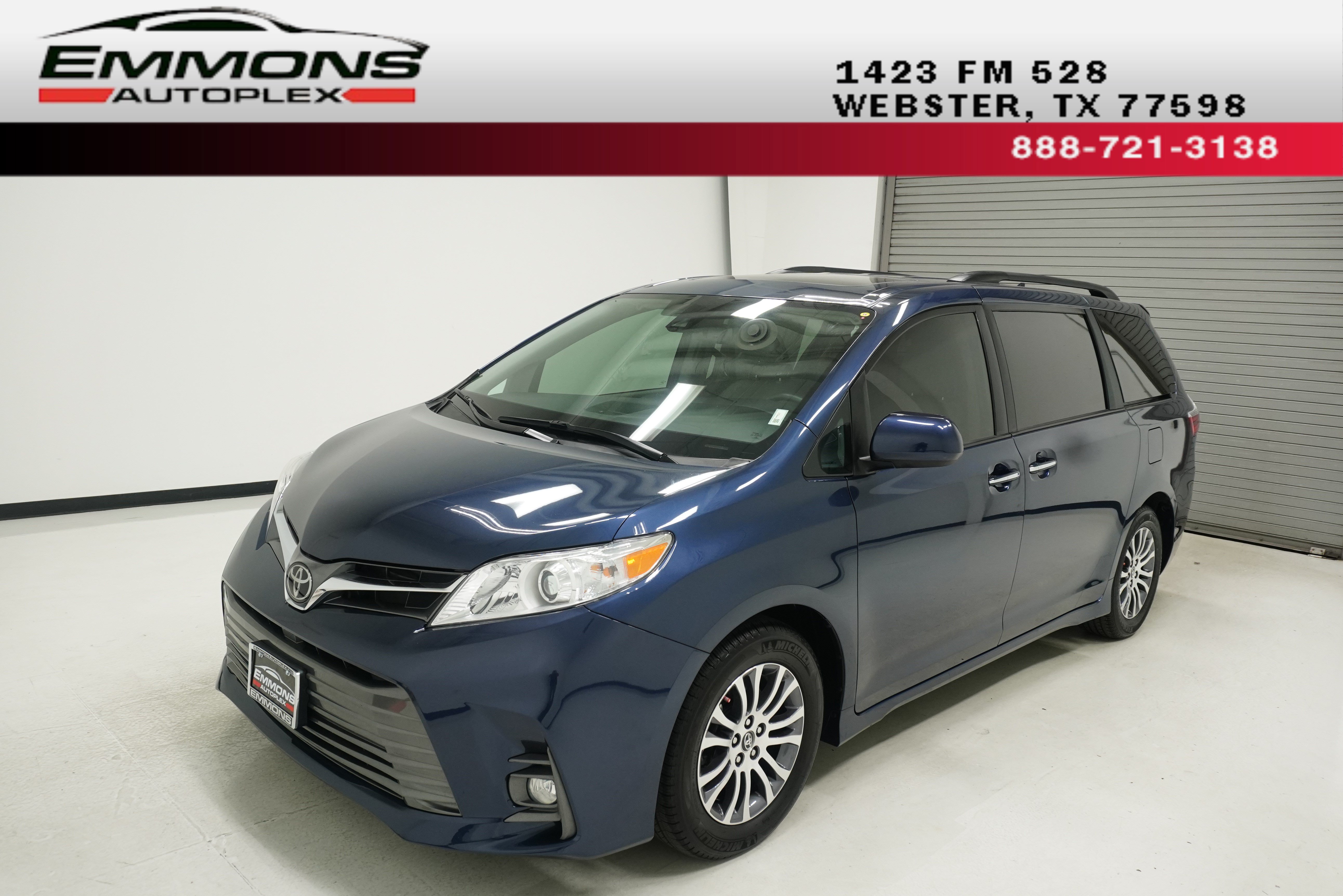 Used 2020 Toyota Sienna XLE w/ XLE Navigation Package