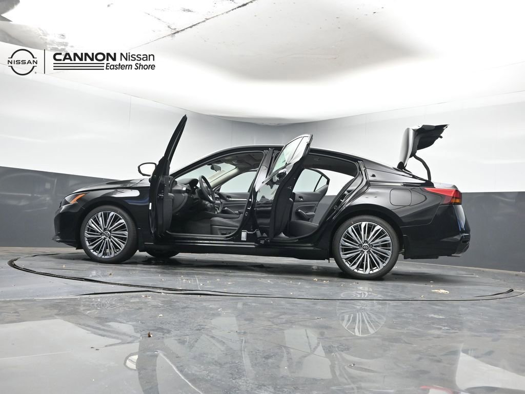 New 2025 Nissan Altima 2.5 SL image 41