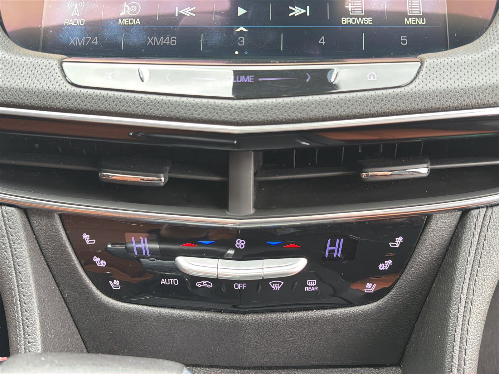Used 2017 Cadillac CT6 Luxury AWD/4WD image 17