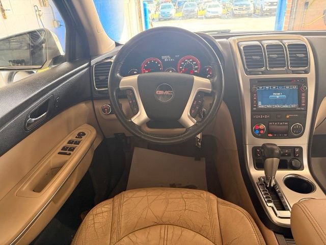 Used 2011 GMC Acadia SLT AWD/4WD image 21