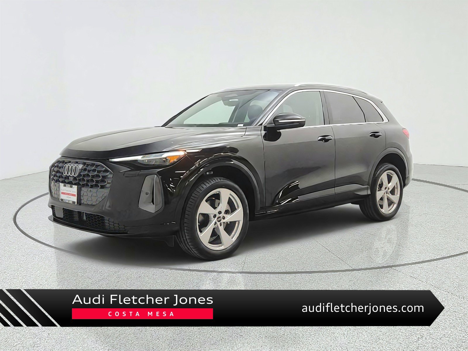 Used 2025 Audi Q5 Premium w/ Premium Plus