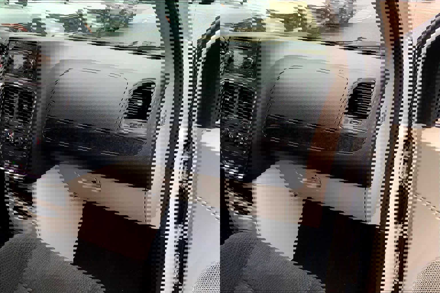 Used 2014 Dodge Grand Caravan American Value Package image 19