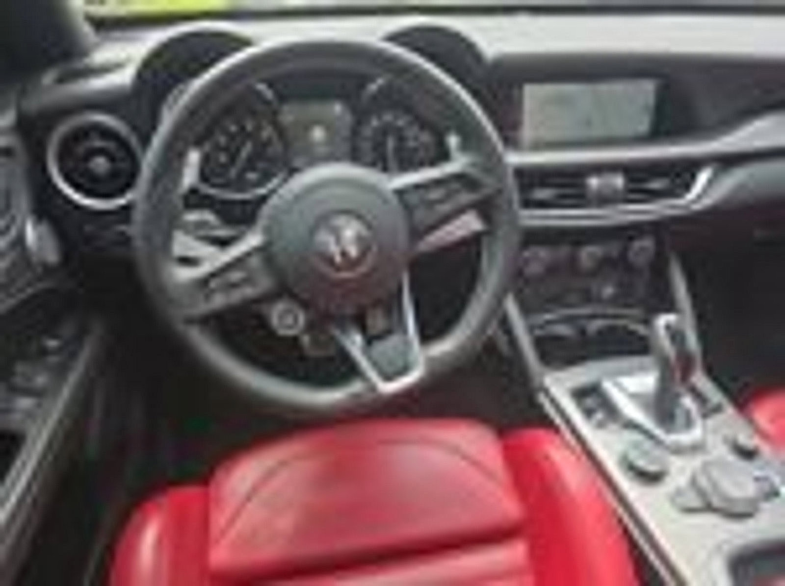 Used 2023 Alfa Romeo Stelvio Veloce AWD/4WD image 12