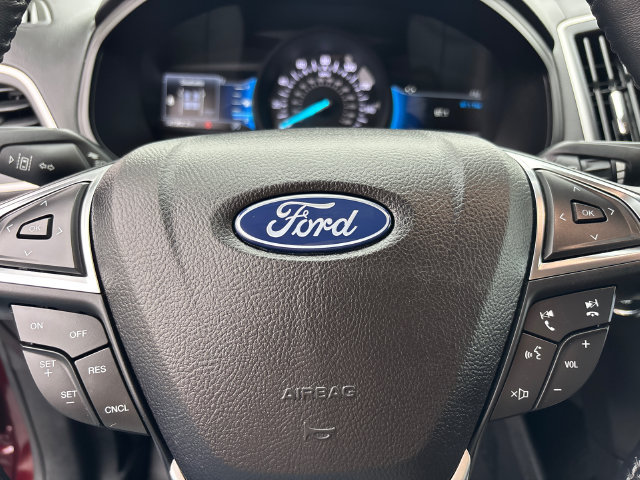 Certified 2023 Ford Edge SEL w/ Convenience Package AWD/4WD image 16