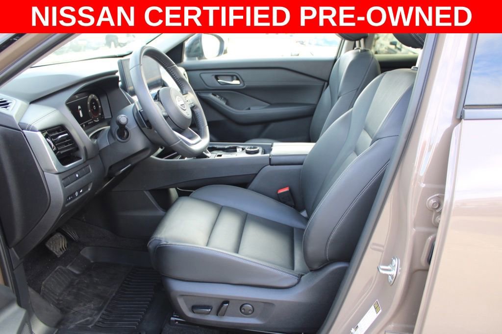 Certified 2024 Nissan Rogue SL w/ SL Premium Package image 17