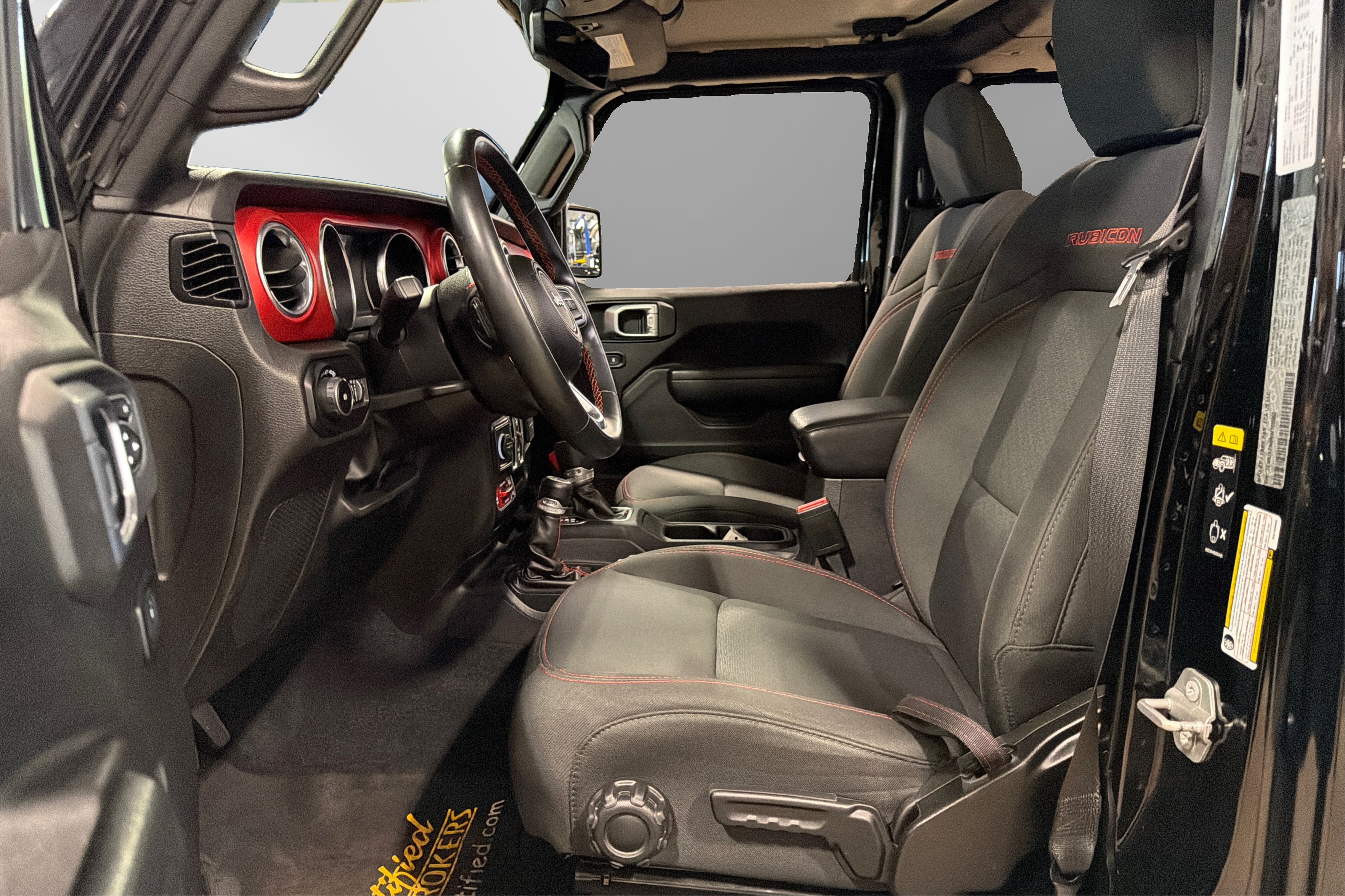 Used 2022 Jeep Wrangler Unlimited Rubicon AWD/4WD image 17