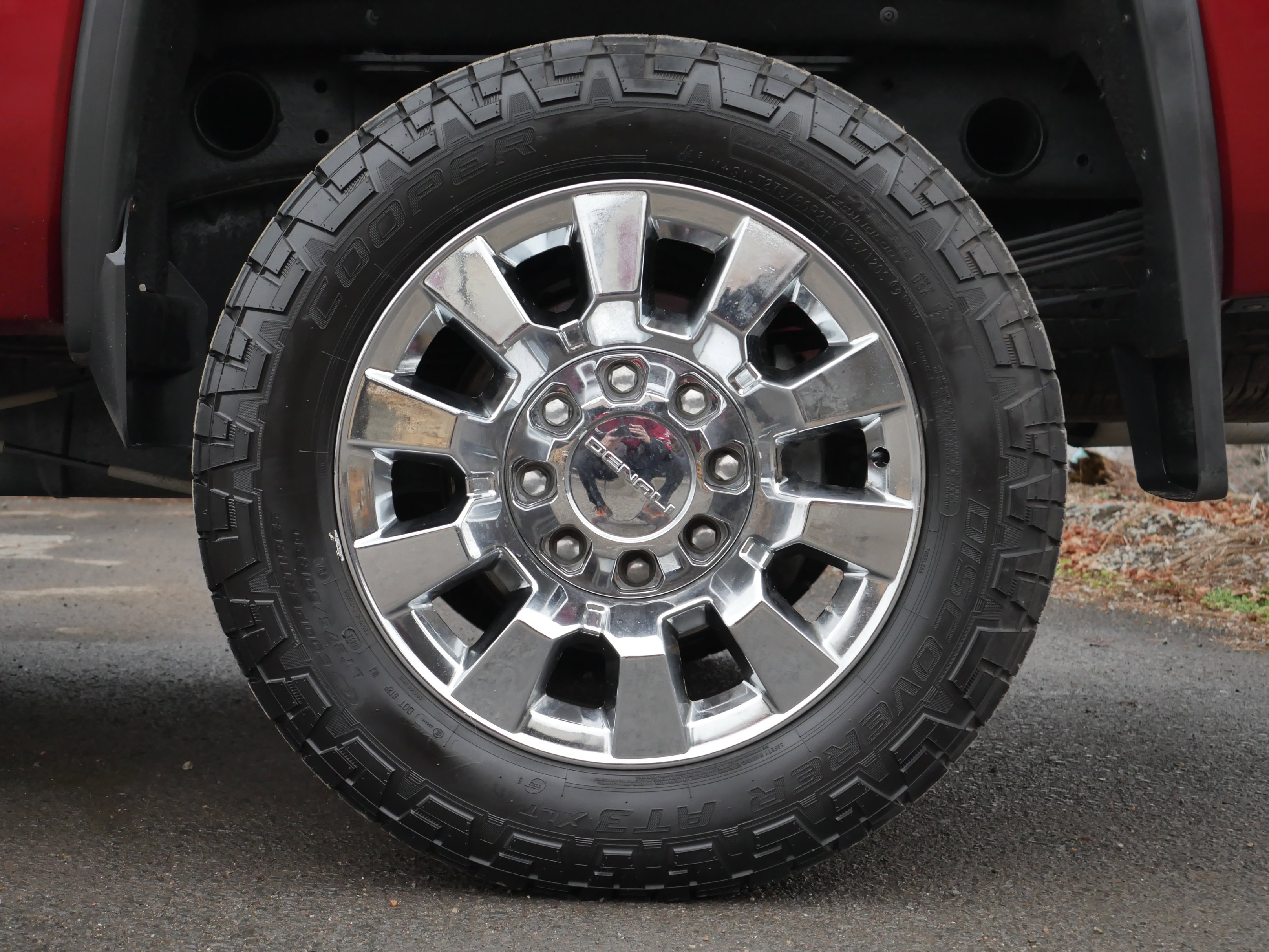 Used 2019 GMC Sierra 2500 Denali image 17