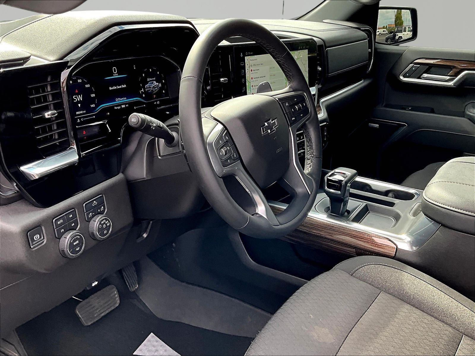 Used 2025 Chevrolet Silverado 1500 RST w/ Convenience Package II AWD/4WD image 17